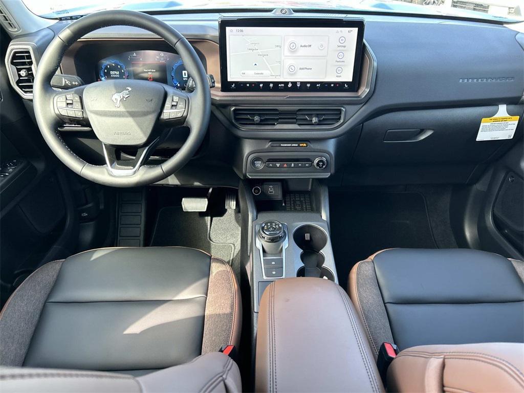 new 2025 Ford Bronco Sport car, priced at $40,000