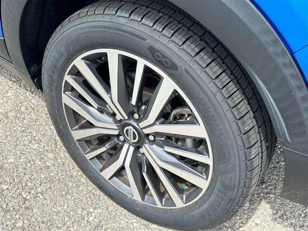used 2021 Nissan Kicks car, priced at $20,991