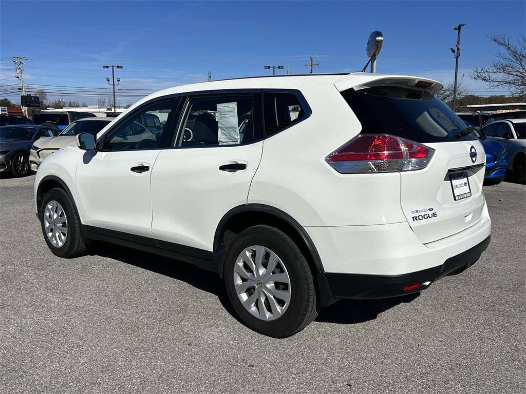 used 2016 Nissan Rogue car, priced at $12,981