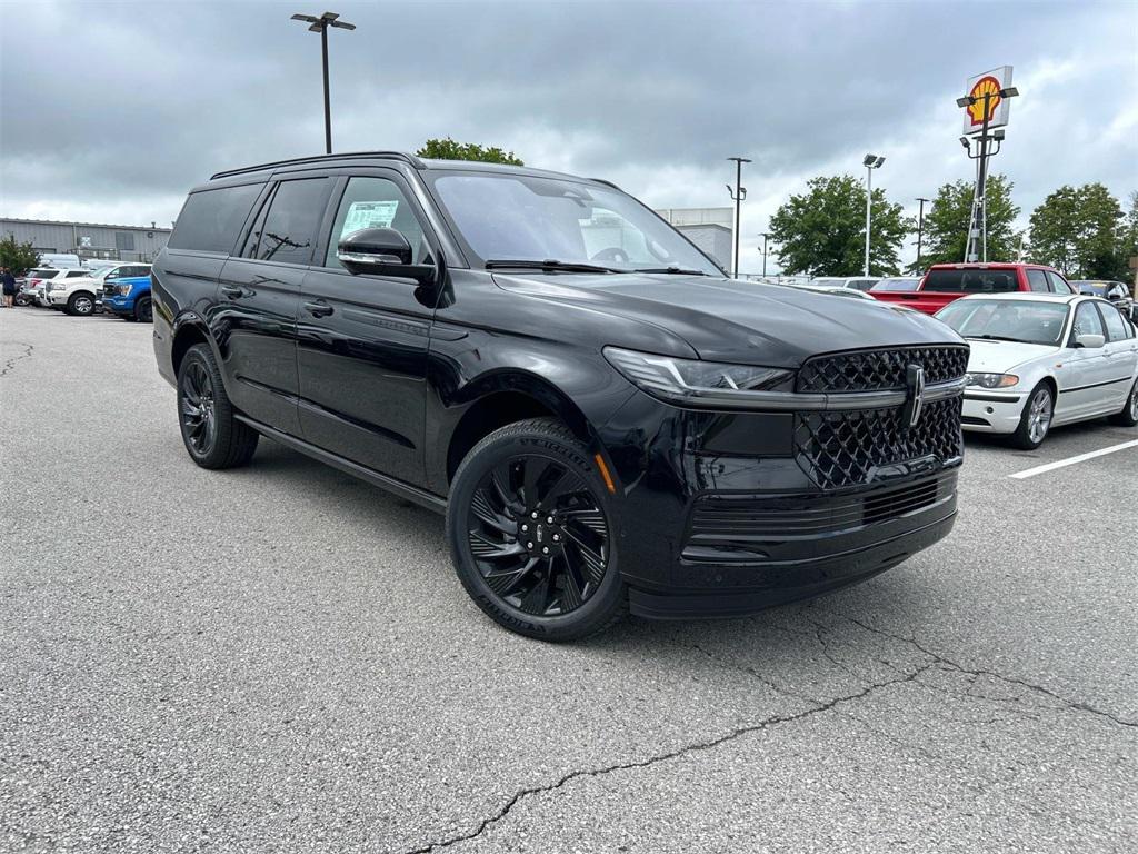new 2025 Lincoln Navigator car, priced at $104,000