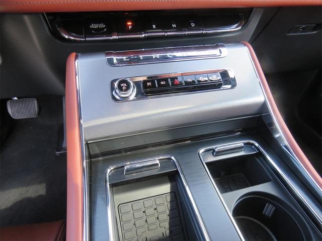 new 2025 Lincoln Aviator car, priced at $72,500