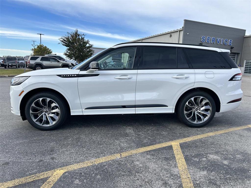 new 2026 Lincoln Aviator car, priced at $71,785