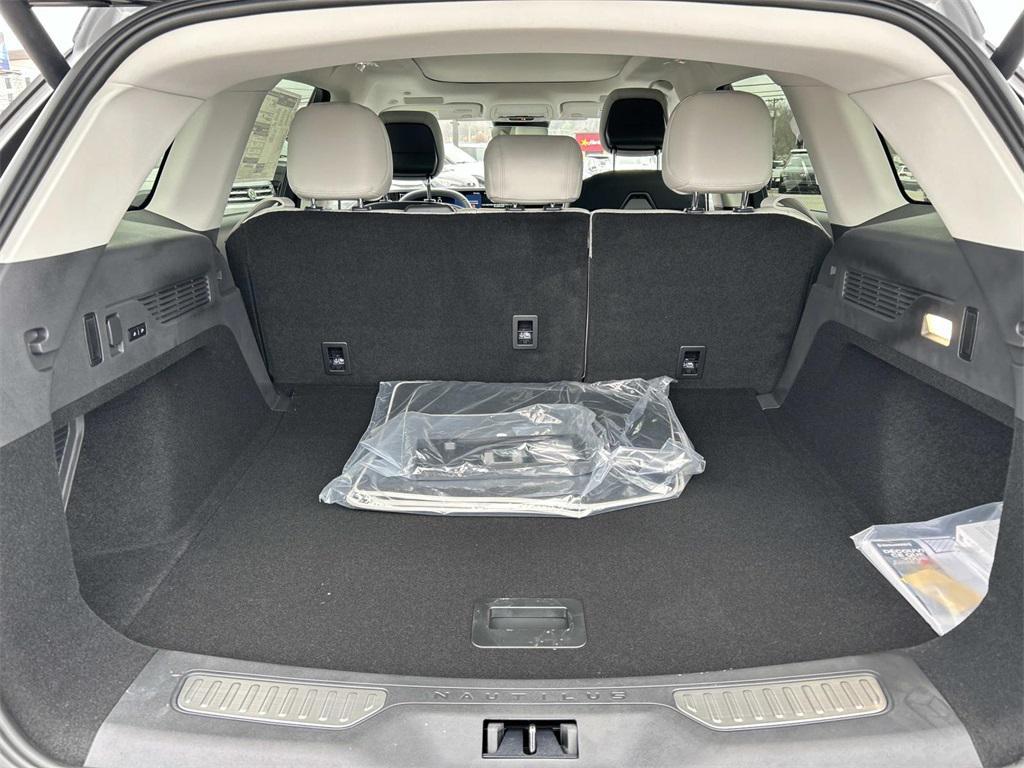 new 2026 Lincoln Nautilus car, priced at $73,045