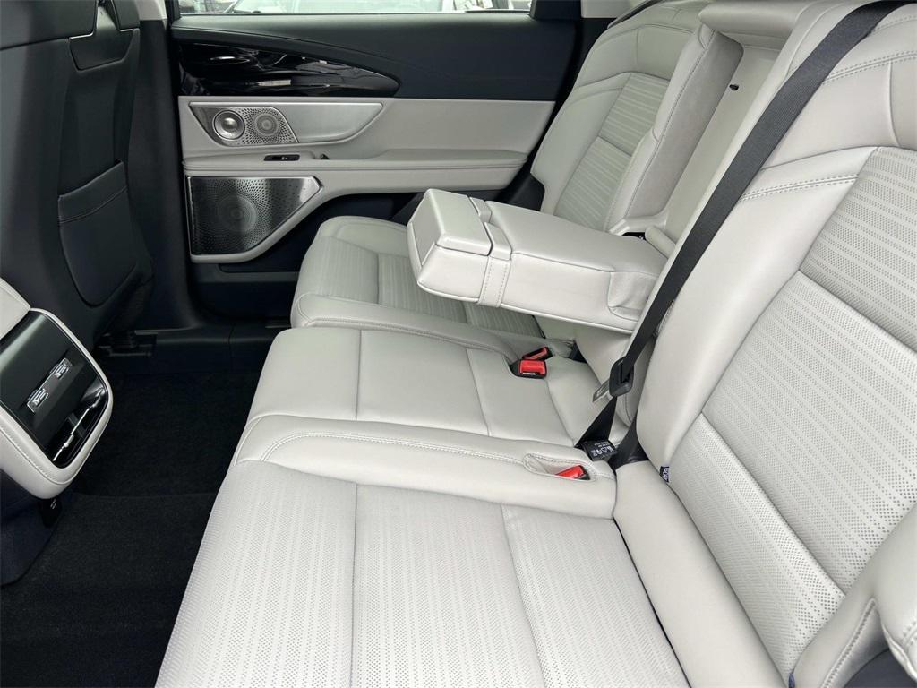 new 2026 Lincoln Nautilus car, priced at $73,045