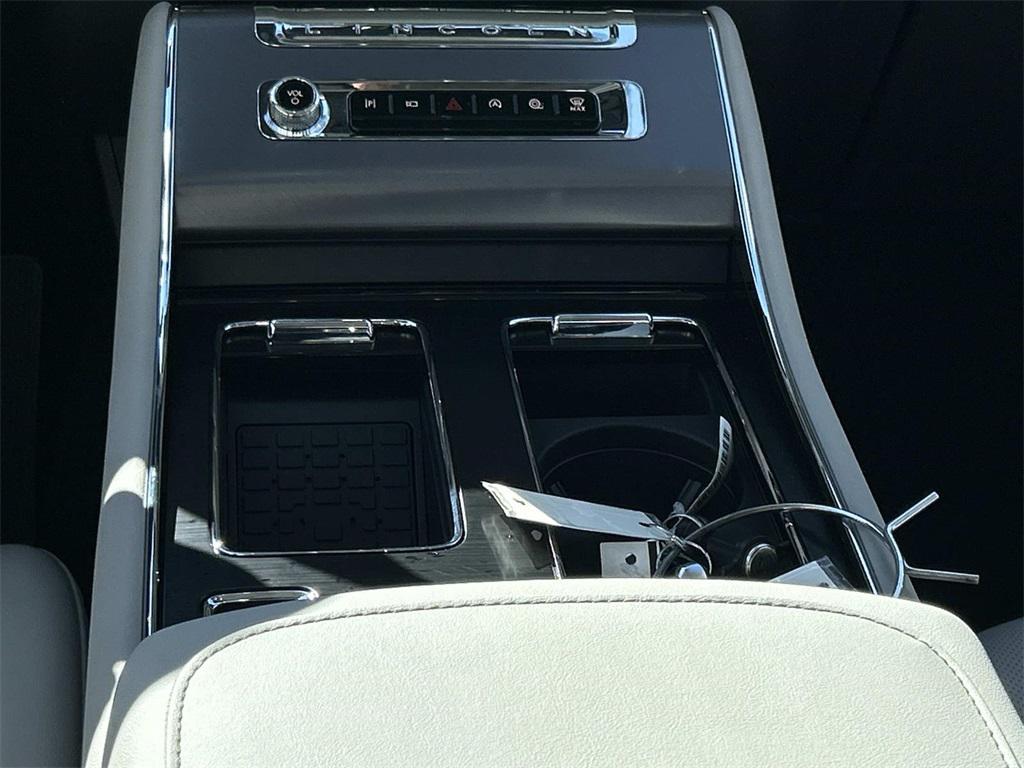 new 2026 Lincoln Aviator car, priced at $63,000