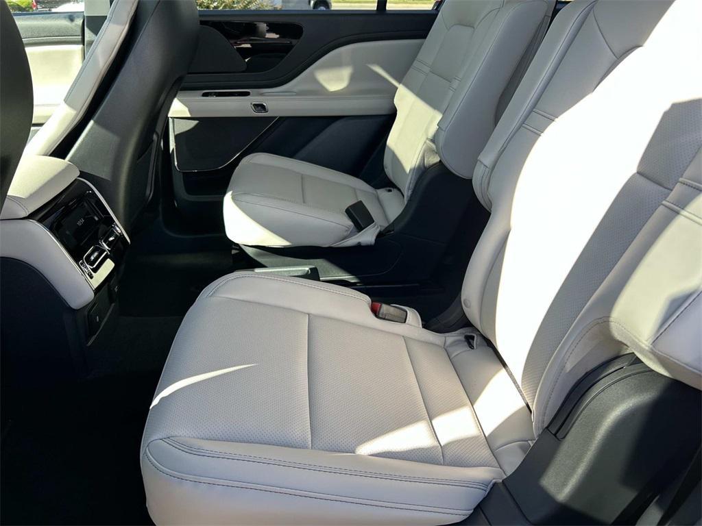 new 2026 Lincoln Aviator car, priced at $63,000
