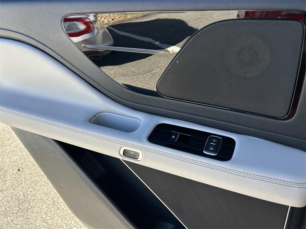 new 2026 Lincoln Aviator car, priced at $63,000