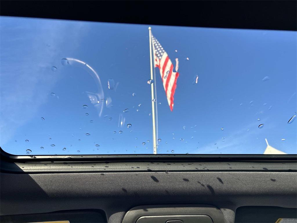 used 2023 Chevrolet Equinox car, priced at $29,981