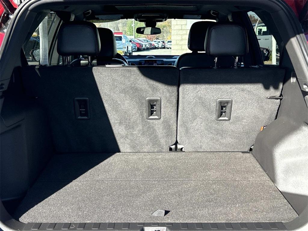 used 2023 Chevrolet Equinox car, priced at $29,981