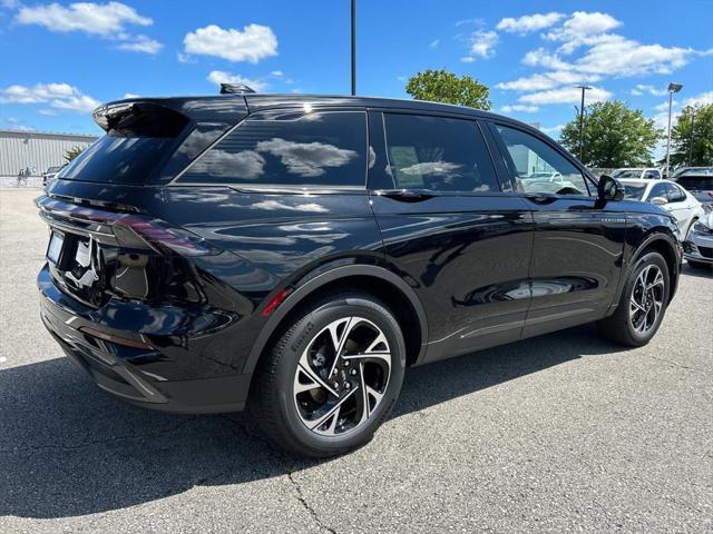 new 2025 Lincoln Nautilus car, priced at $57,735