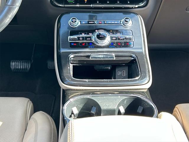 used 2022 Lincoln Nautilus car, priced at $43,981