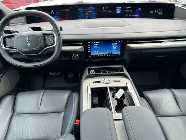 new 2025 Lincoln Navigator car, priced at $107,000