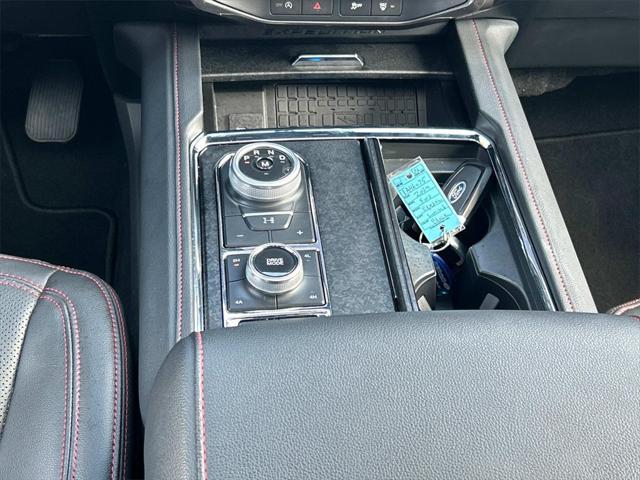 used 2024 Ford Expedition car, priced at $70,981