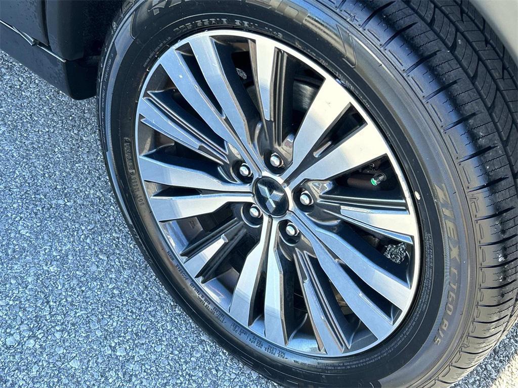 used 2020 Mitsubishi Outlander car, priced at $12,494