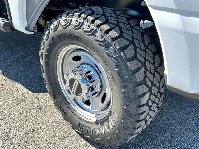 new 2025 Ford F-250 car, priced at $67,500