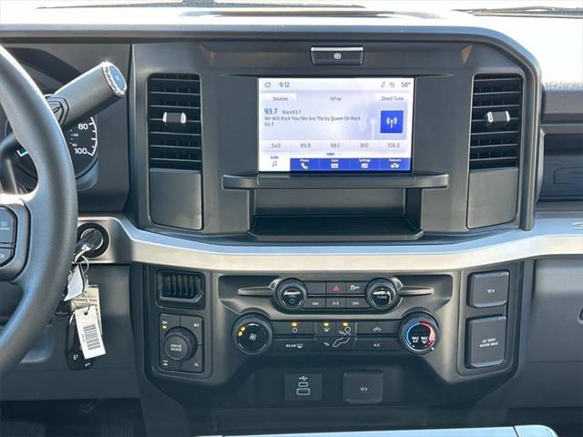 new 2025 Ford F-250 car, priced at $67,500