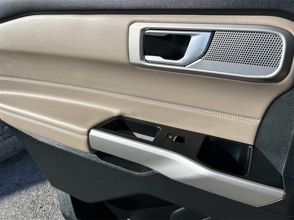 used 2023 Ford Explorer car, priced at $34,990