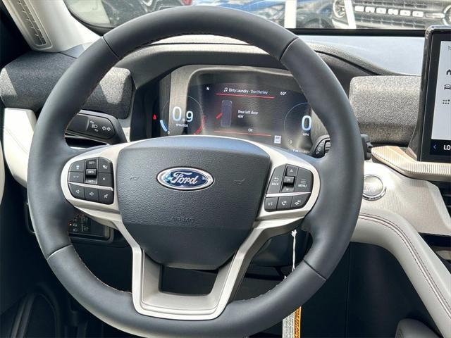 new 2025 Ford Explorer car, priced at $47,551