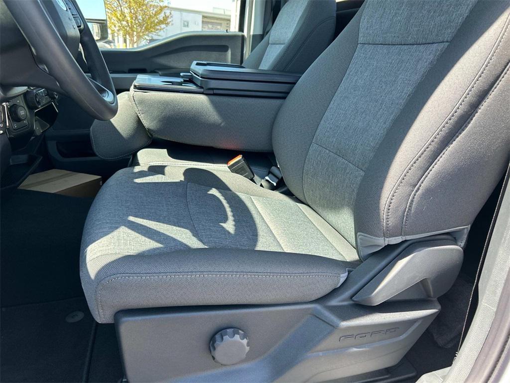new 2025 Ford F-350 car, priced at $57,000