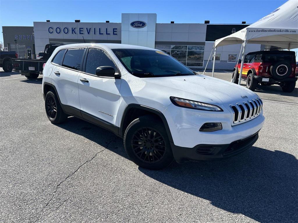 used 2017 Jeep Cherokee car, priced at $10,981