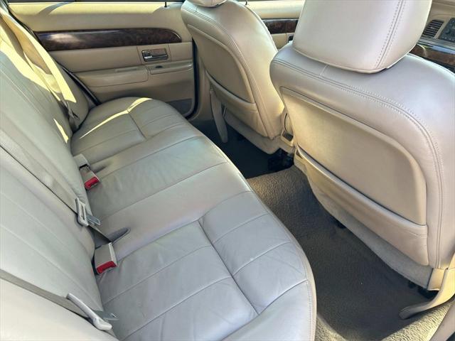 used 2005 Mercury Grand Marquis car, priced at $8,990