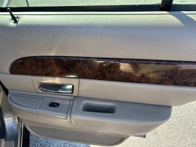 used 2005 Mercury Grand Marquis car, priced at $8,990