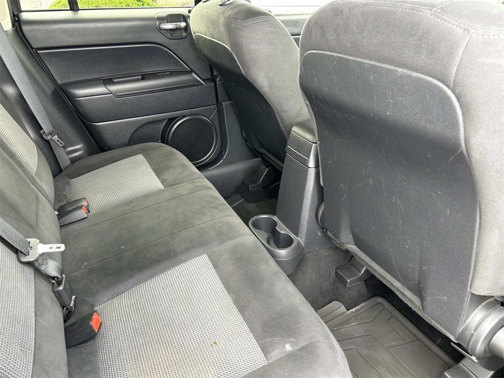 used 2016 Jeep Compass car, priced at $9,999