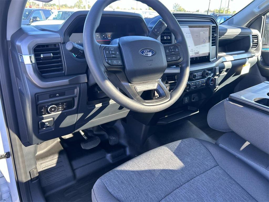 new 2025 Ford F-150 car, priced at $48,000