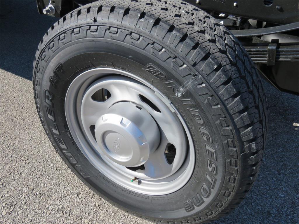 new 2025 Ford F-350 car, priced at $55,000