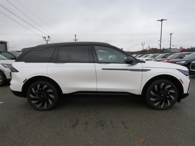 new 2025 Lincoln Nautilus car, priced at $65,455