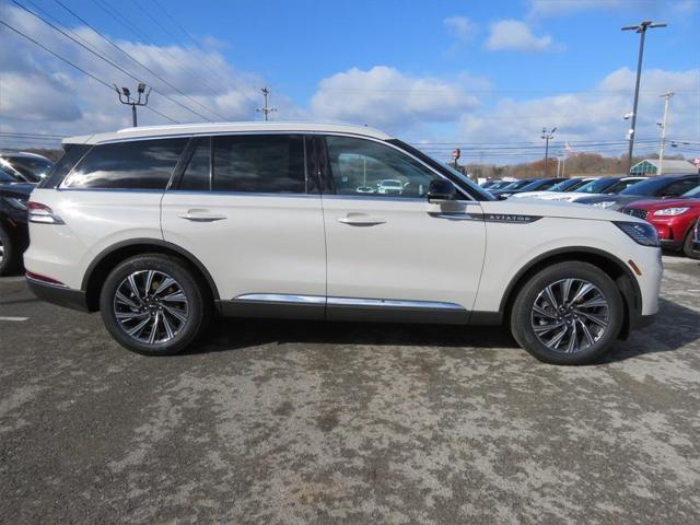 new 2025 Lincoln Aviator car, priced at $63,700