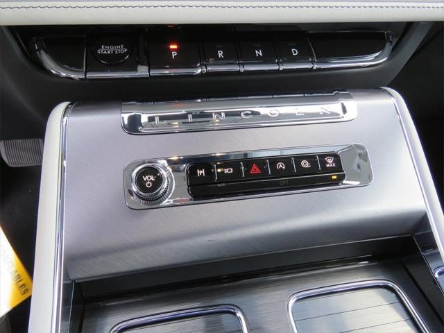 new 2025 Lincoln Aviator car, priced at $63,700