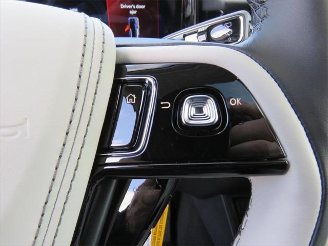 new 2025 Lincoln Aviator car, priced at $63,700
