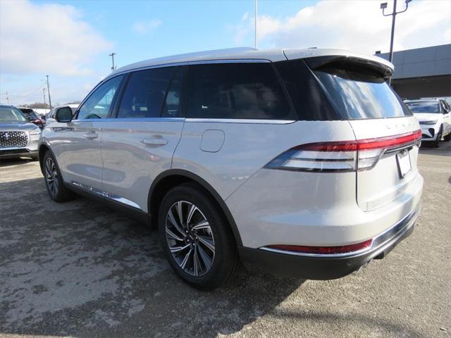 new 2025 Lincoln Aviator car, priced at $63,700