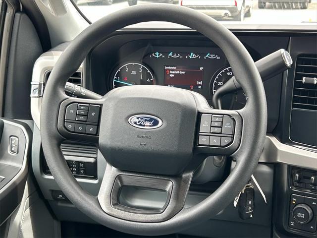 new 2025 Ford F-250 car, priced at $73,580