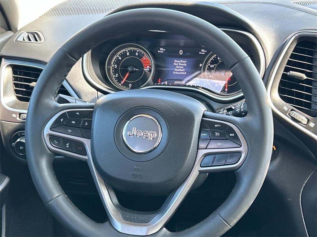 used 2021 Jeep Cherokee car, priced at $23,993