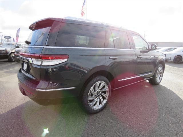 new 2024 Lincoln Navigator car, priced at $95,375