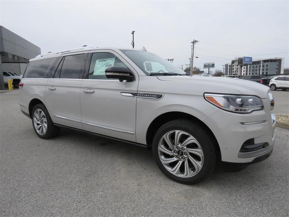 new 2024 Lincoln Navigator L car, priced at $104,795