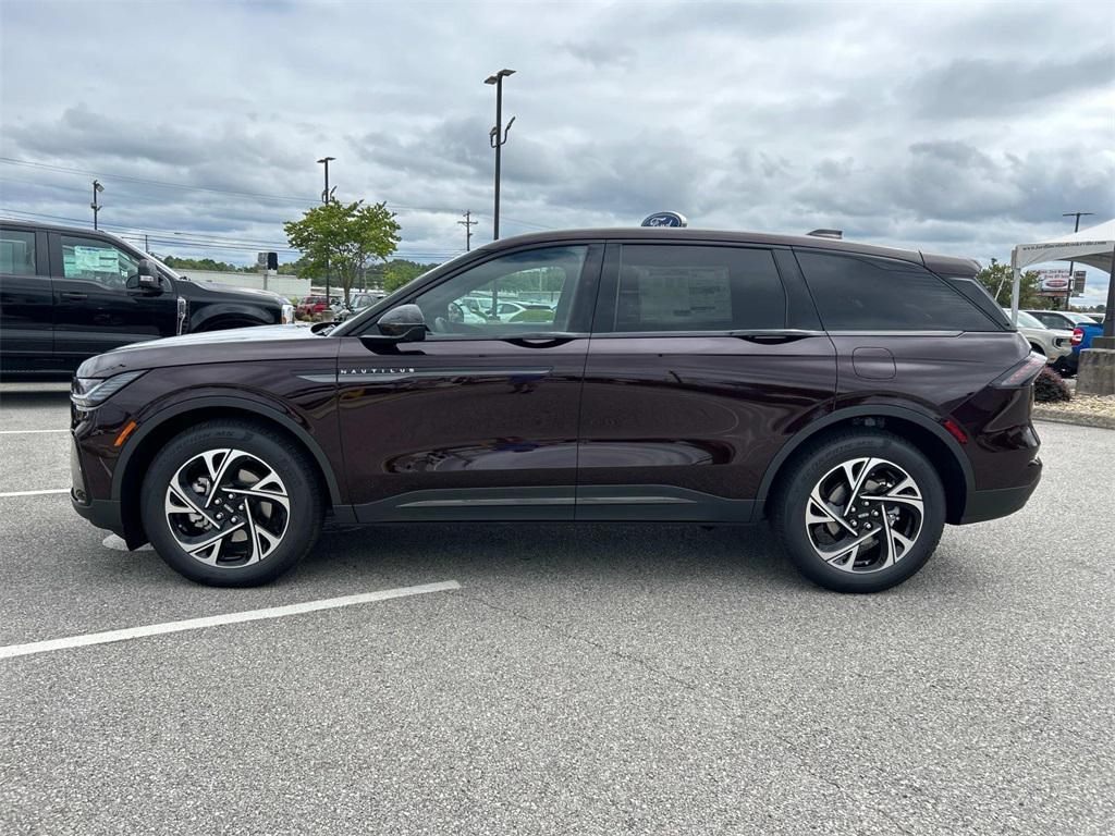 new 2025 Lincoln Nautilus car, priced at $59,285