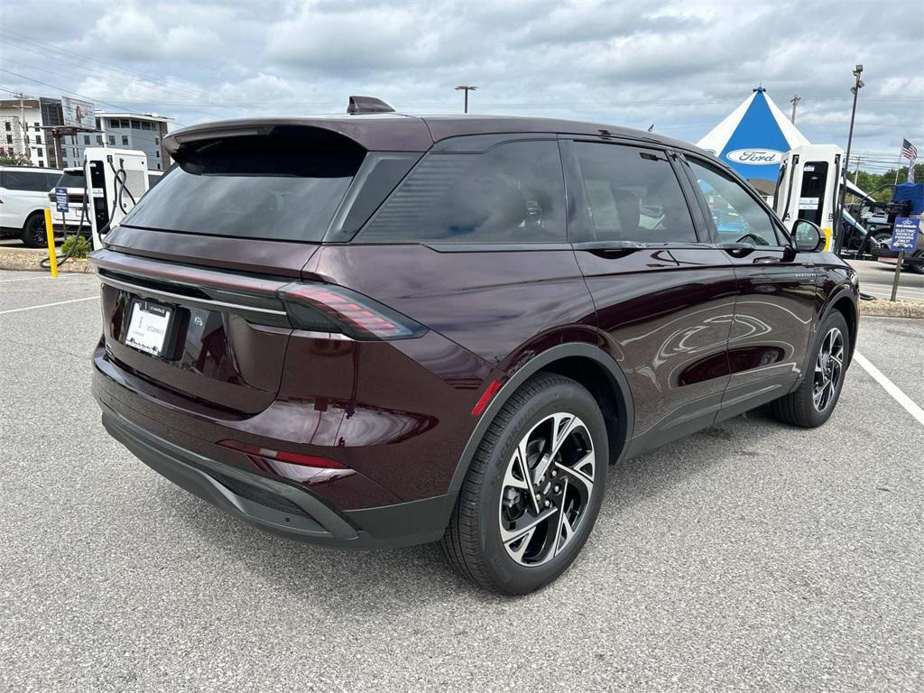 new 2025 Lincoln Nautilus car, priced at $59,285