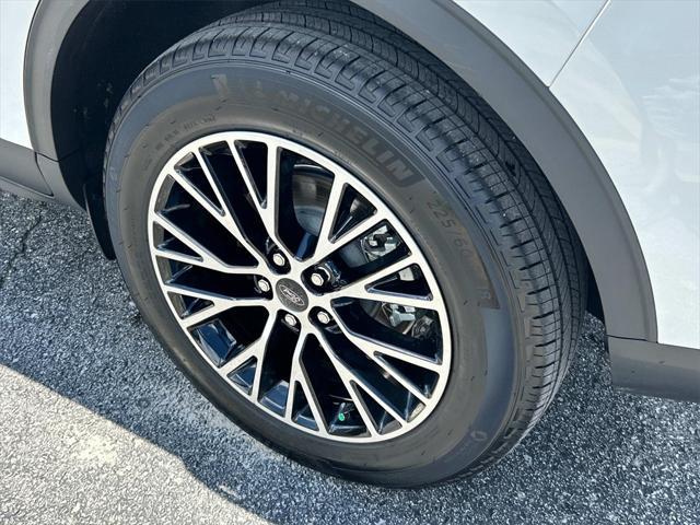 used 2024 Ford Escape PHEV car, priced at $30,990