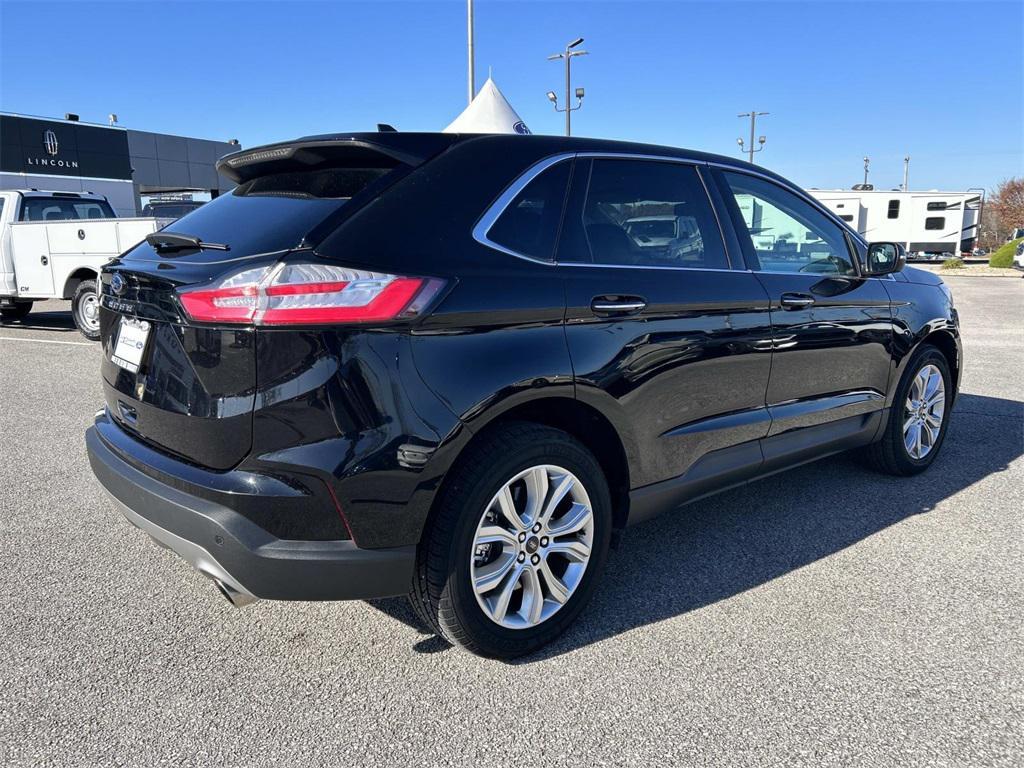 used 2024 Ford Edge car, priced at $29,999