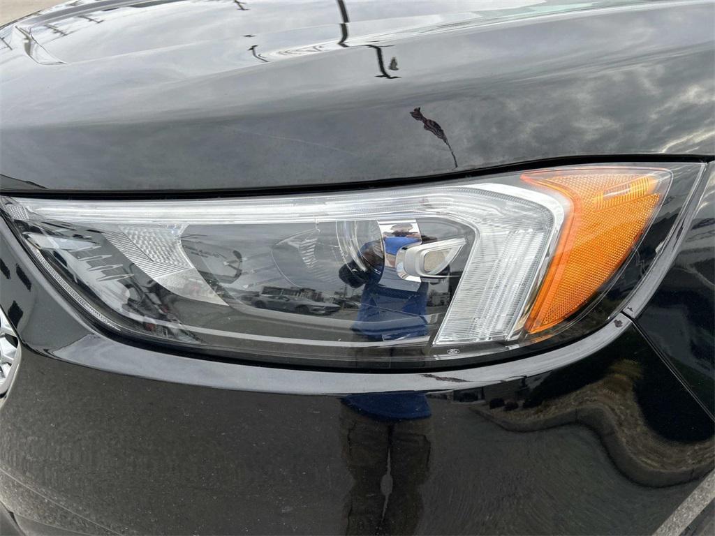 used 2023 Ford Edge car, priced at $27,999