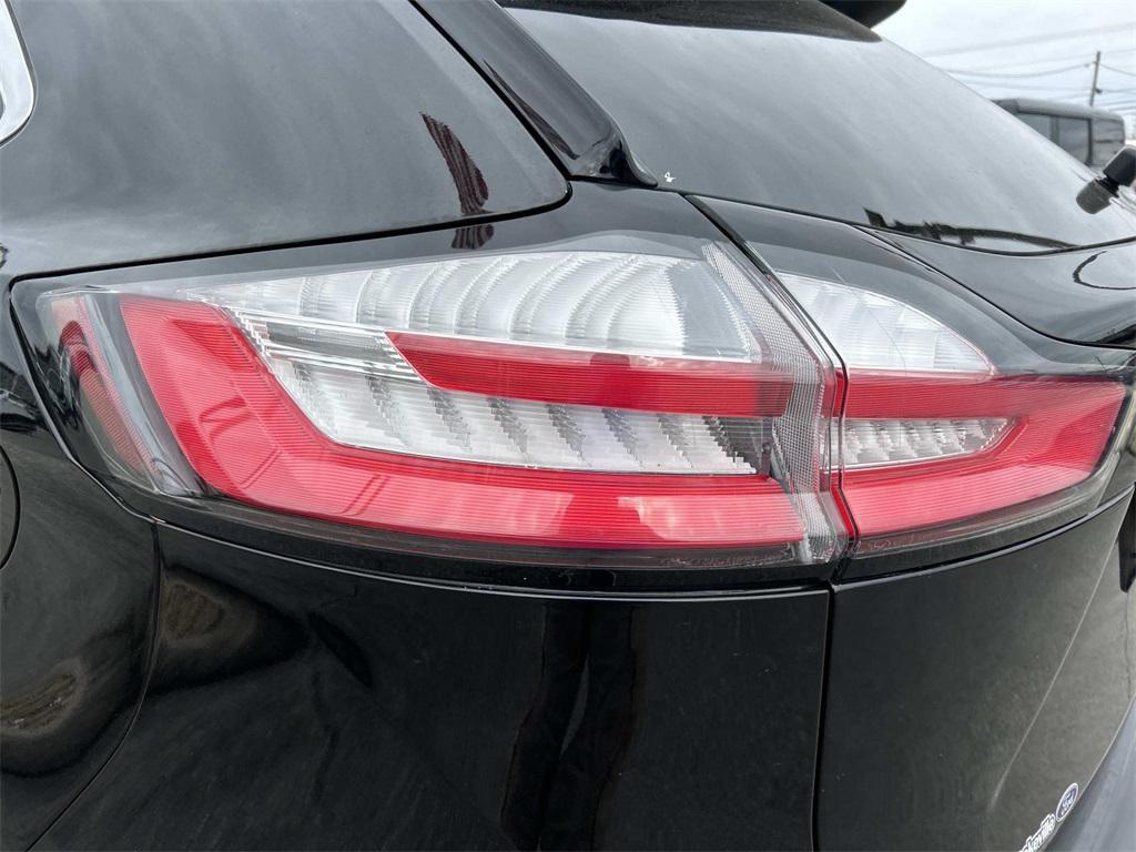 used 2023 Ford Edge car, priced at $27,999