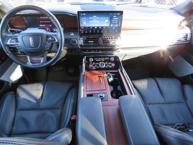 used 2024 Lincoln Navigator car, priced at $86,990