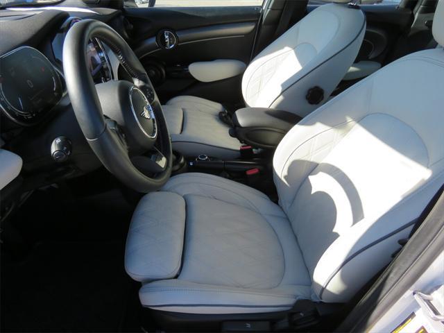 used 2024 MINI Hardtop car, priced at $32,990