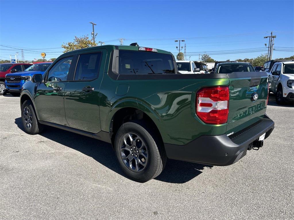 new 2025 Ford Maverick car, priced at $35,025