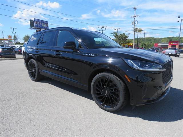 new 2025 Lincoln Aviator car, priced at $83,390