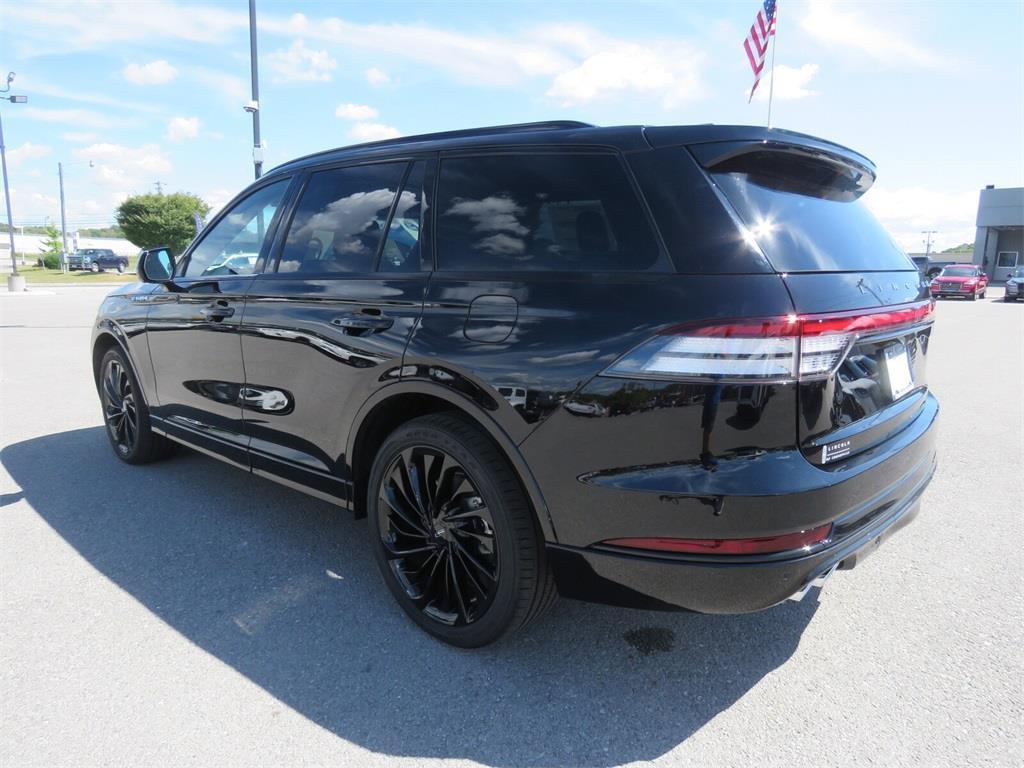 new 2025 Lincoln Aviator car, priced at $80,000