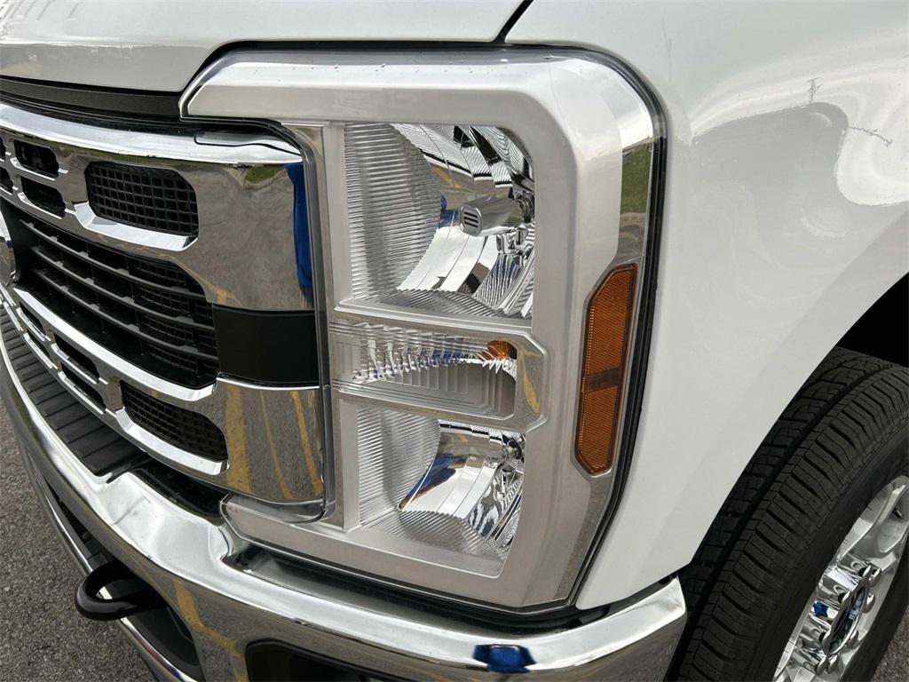 new 2025 Ford F-250 car, priced at $69,000